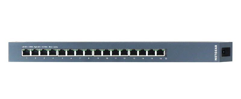 Netgear-ProSAFE-GSS116E-port-view.jpg